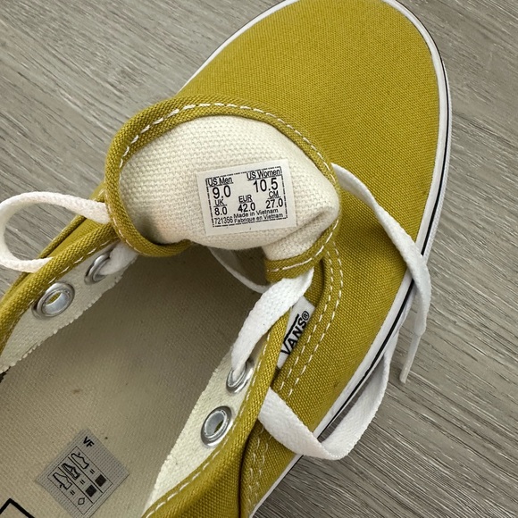 Vans Mustard Men’s Size 9, Women’s Size 10.5 - Picture 2 of 5